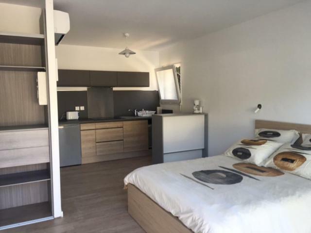 Appartements Les Pesquiers Hyeres Plage Exterior foto